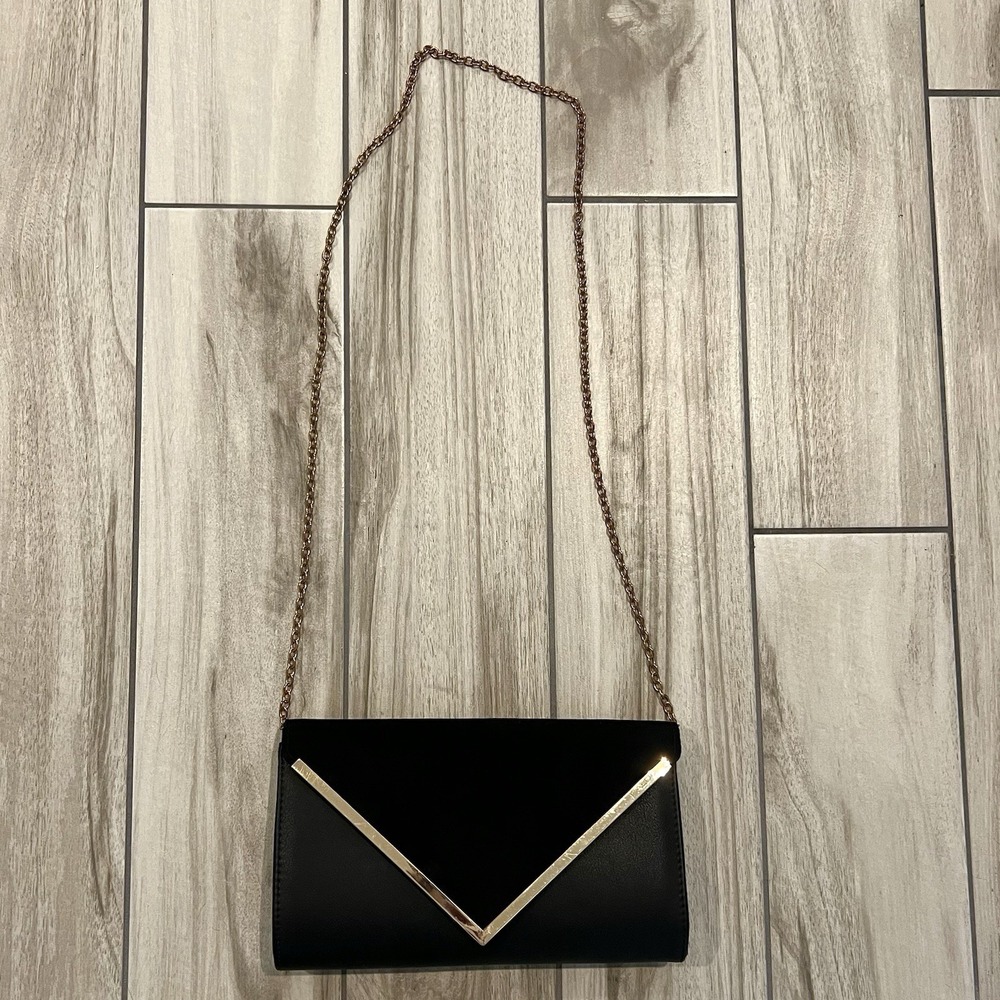 Aldo Black Gold Chain Shoulder Crossbody Purse Clutch